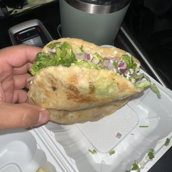 Guisados Greicy - Gordita (Asada) - Food Trucks Near Me - Fresno, California Guisados Greicy - Gordita (Asada) - Food Trucks Near Me - Fresno, California