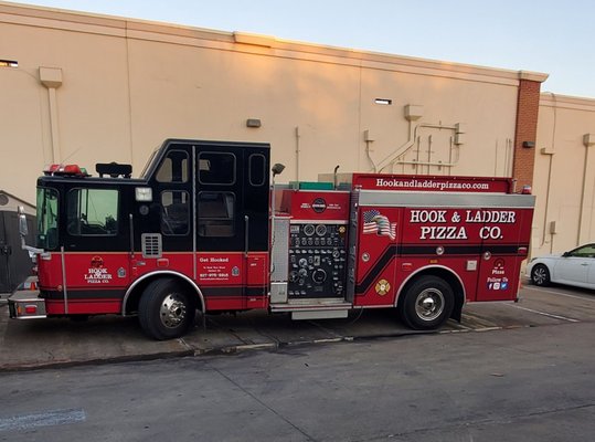 DeVivo's Eatery-Italian kitchen, Pizzeria & Bakery by null