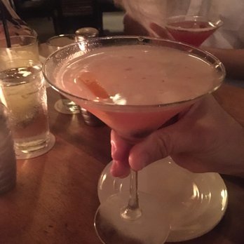 Seasons 52 - Pineapple martini - New American Near Me - Coral Gables, Florida Seasons 52 - Pineapple martini - New American Near Me - Coral Gables, Florida