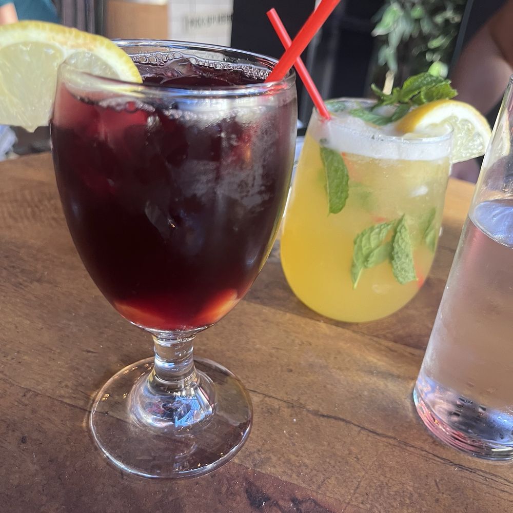 Bodegon No 69 - Sangria tastes good. Mojitos passion looks refreshing - Latin American Near Me - Pasadena, California