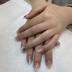 Professionail - Ombré set with design ($55)