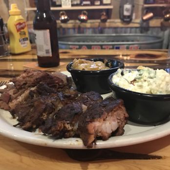 Barbecue And Bourbon - Barbeque Near Me - Speedway, Indiana