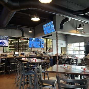 Great Basin Brewing Co. - Carson City - Inside at opening - Pizza Near Me - Carson City, Nevada