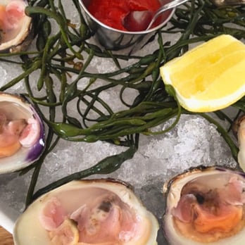 The Whelk - cherry stone clams -- so fresh - Seafood Near Me - Westport, Connecticut