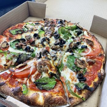 Papa's Pizzeria - Super Veggie Pizza - 10''pizza - Pizza Near Me - Palmetto, Florida