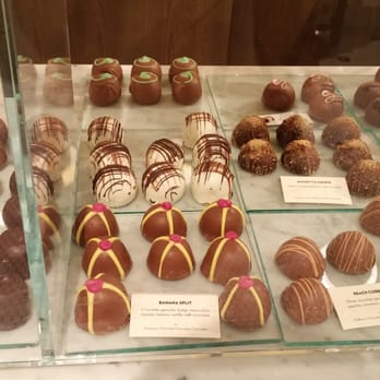 Lolli And Pops - Candy Stores Near Me - Glendale, California