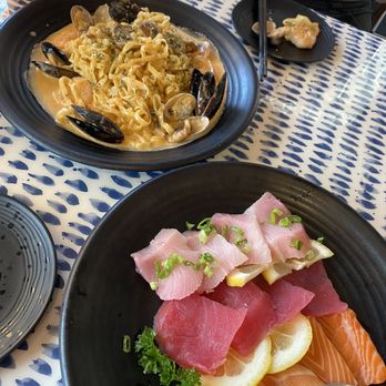 Tokyo Eats - Sashimi platter : ) - Ramen Near Me - Fullerton, California Tokyo Eats - Sashimi platter : ) - Ramen Near Me - Fullerton, California