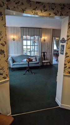 The Hopkins Inn & Restaurant by null