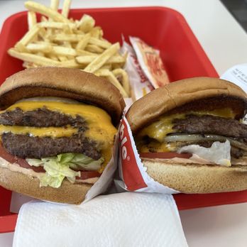 In-N-Out Burger - Fast Food Near Me - West Covina, California In-N-Out Burger - Fast Food Near Me - West Covina, California