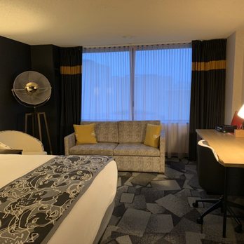 Saint Kate - The Arts Hotel - Hotels Near Me - Milwaukee, Wisconsin Saint Kate - The Arts Hotel - Hotels Near Me - Milwaukee, Wisconsin