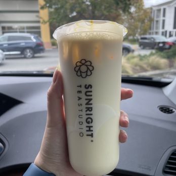 Sunright Tea Studio - Sunnyvale - Jasmine green milk tea - Bubble Tea Near Me - Sunnyvale, California Sunright Tea Studio - Sunnyvale - Jasmine green milk tea - Bubble Tea Near Me - Sunnyvale, California