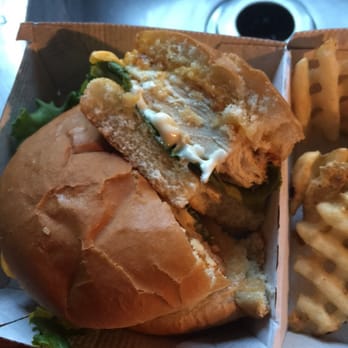 Chick-fil-A - Was supposed to be a Classic, extra pickles on side with added lettuce. I got lettuce and cheese... NO PICKLESSSSSSS!!! Aghhhhh - Fast Food Near Me - Bellevue, Washington Chick-fil-A - Was supposed to be a Classic, extra pickles on side with added lettuce. I got lettuce and cheese... NO PICKLESSSSSSS!!! Aghhhhh - Fast Food Near Me - Bellevue, Washington