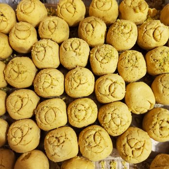 Mignon Bakery - Made out of chickpea flour? Interesting! - Bakeries Near Me - Reseda, California Mignon Bakery - Made out of chickpea flour? Interesting! - Bakeries Near Me - Reseda, California