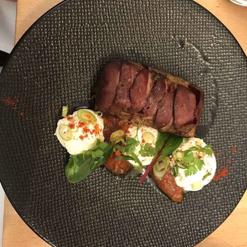 Esttia - Tatin de Magret - Modern European Near Me - Paris, 75
