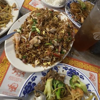 Wong's Chinese Dining - House Fried Rice and Beef with Broccoli - Chinese Near Me - Phoenix, Arizona