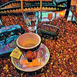 A Chacun Sa Tasse - Probably the best expresso in town. The staff is friendly and multilingual. There may be a rush hour around the mid afternoon.