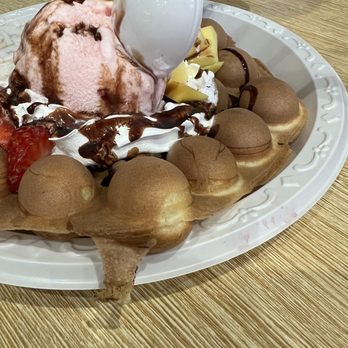 Mojoilla Fresh - Creperies Near Me - Flushing, New York