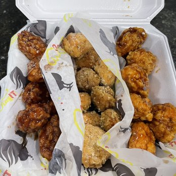 Wingit210 - 25 count boneless chicken wings, flavors from left to right. Dr. Pepper BBQ Garlic Parmesan Teriyaki Glaze - Chicken Wings Near Me - Cibolo, Texas