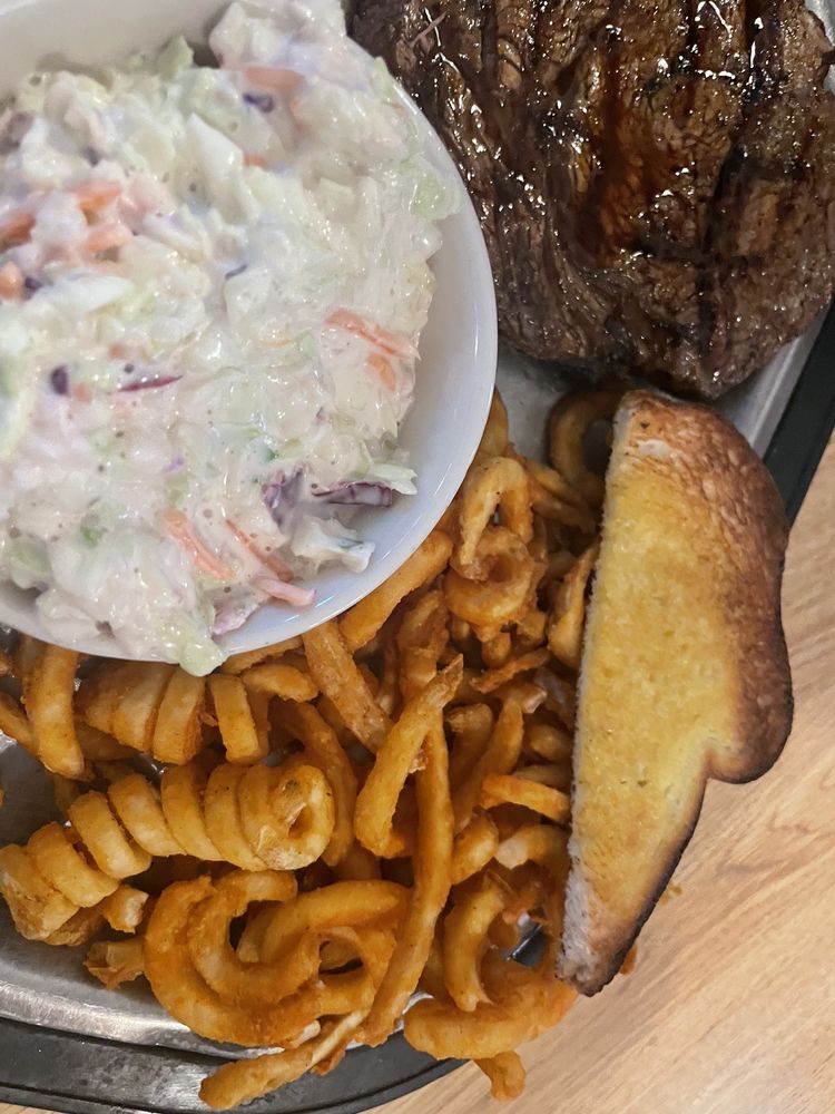 SPEEDWAY 805 GRILL & BAR with photos Updated August 2024 52 Photos