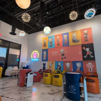 O Tea Bar - Kaws seating area with outlets - Bubble Tea Near Me - Las Vegas, Nevada O Tea Bar - Kaws seating area with outlets - Bubble Tea Near Me - Las Vegas, Nevada
