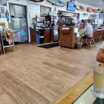 Beach Break Cafe - Cool inside - Breakfast & Brunch Near Me - Oceanside, California Beach Break Cafe - Cool inside - Breakfast & Brunch Near Me - Oceanside, California