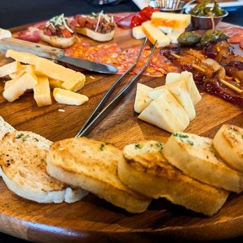 Blend - Meat and cheese board - Cigar Bars Near Me - The Woodlands, Texas