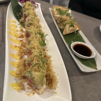 Sokai Sushi Bar - Miami - Matus roll - Sushi Bars Near Me - Miami, Florida Sokai Sushi Bar - Miami - Matus roll - Sushi Bars Near Me - Miami, Florida