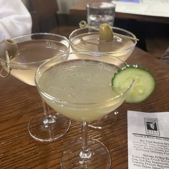 Manor Hill Tavern - Dill-licious gimlet and dirty martinis - Bars Near Me - Ellicott City, Maryland