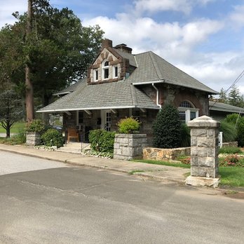 Riverside Cemetery Association - Office Open M-F 9:00am-4pm - Funeral Services & Cemeteries Near Me - Norwalk, Connecticut Riverside Cemetery Association - Office Open M-F 9:00am-4pm - Funeral Services & Cemeteries Near Me - Norwalk, Connecticut