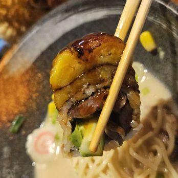 Naruto 88 Bistro - Killer bee special roll - Sushi Bars Near Me - Hialeah, Florida