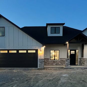 Guzman Homes - Custom Build: 5 bed / 3.5 bath - 3200 sqft - General Contractors Near Me Guzman Homes - Custom Build: 5 bed / 3.5 bath - 3200 sqft - General Contractors Near Me
