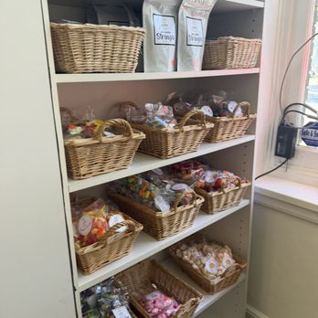 Alps Sweet Shop - Candy Stores Near Me - Beacon, New York