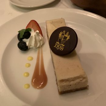 Hy's Steak House - Cheesecake - Steakhouses Near Me - Honolulu, Hawaii