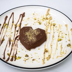 2 D Cafe & Eatery - Homemade Dubai Chocolate Heart