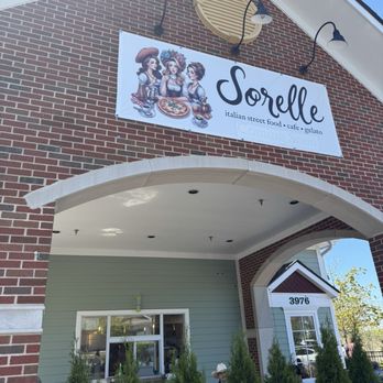 Sorelle - Secluded Italian coffee spot - Cafes Near Me - Long Grove, Illinois
