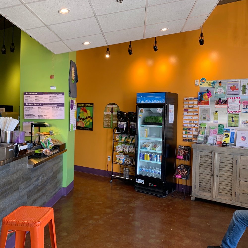 Keva Juice - South Meadows - little waiting area - few seat options - Juice Bars & Smoothies Near Me - Reno, Nevada