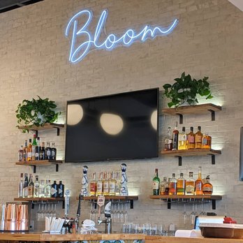 Bloom - Cute bar - American Near Me - Santa Clara, California