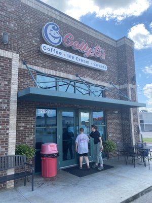 Golly G's Ice Cream by null