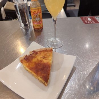 Vino Volo - Bacon quiche and mimosa - Wine Bars Near Me - Reno, Nevada