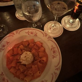 Sammie’s - Lumache alla vodka (I substituted pasta to rigatoni noodles) - Italian Near Me - Austin, Texas