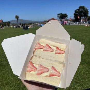 Bread N’ Chu - Choux Sandwich with Strawberry - Sandwiches Near Me - San Francisco, California