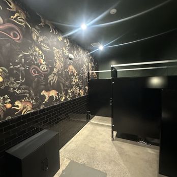 Jaguar Moon - Bathroom - Mexican Near Me - Ventura, California Jaguar Moon - Bathroom - Mexican Near Me - Ventura, California