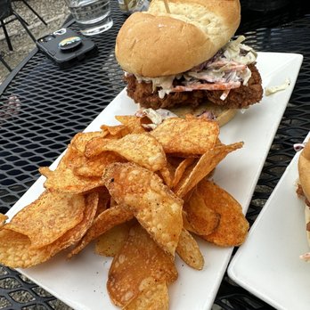 Eclectic Bar and Grill - Fried chicken sandwich and homemade chips - Burgers Near Me - Silverthorne, Colorado