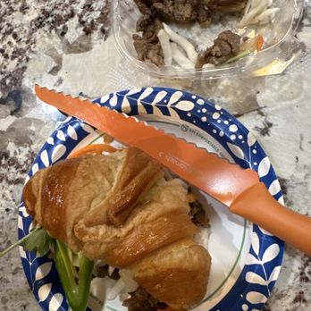 Paris Banh Mi - So much meat! - Vietnamese Near Me - Elk Grove, California Paris Banh Mi - So much meat! - Vietnamese Near Me - Elk Grove, California