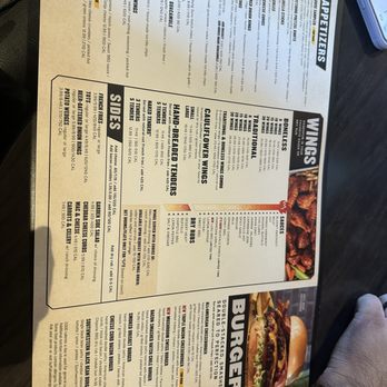 Buffalo Wild Wings - American Near Me - Bedford, Texas