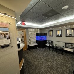 McCawley Center for Laser Periodontics & Implants - McCawley Center for Laser Periodontics & Implants waiting room
