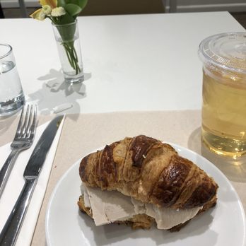 FRIEDA - Turkey sandwich with peach iced tea - Cafes Near Me - Philadelphia, Pennsylvania FRIEDA - Turkey sandwich with peach iced tea - Cafes Near Me - Philadelphia, Pennsylvania