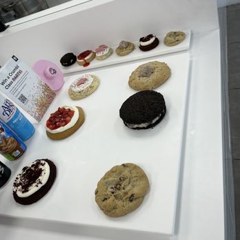 Crumbl - Maricopa - Bakeries Near Me - Maricopa, Arizona