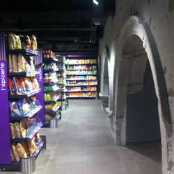 Monoprix