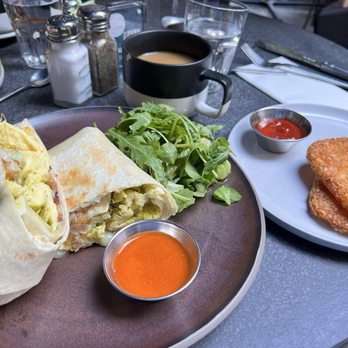 Hole In The Wall - FiDi - Burrito - Breakfast & Brunch Near Me - New York, New York